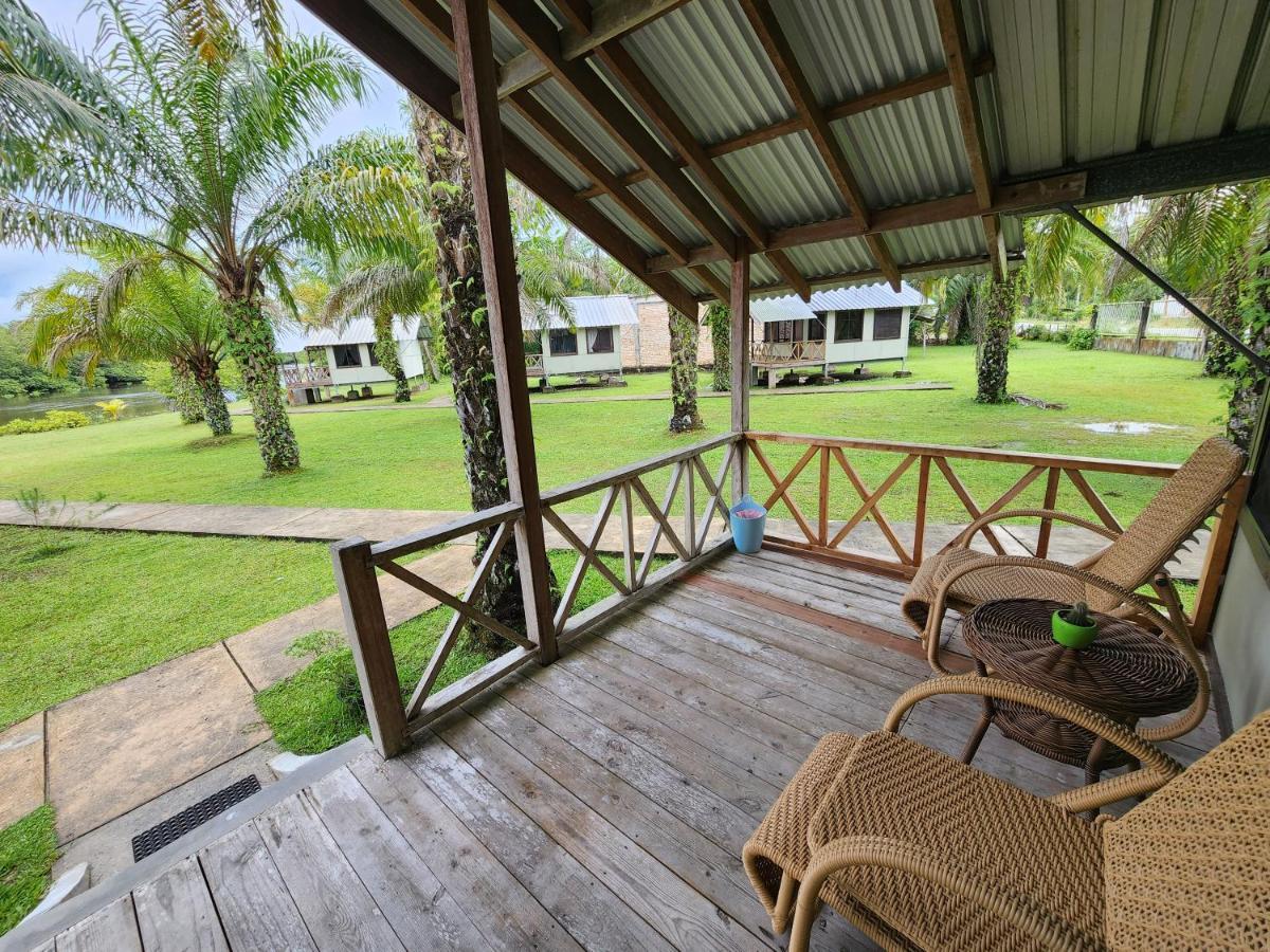 Mb Camp Singkil Hotel Gosongtelaga Ngoại thất bức ảnh