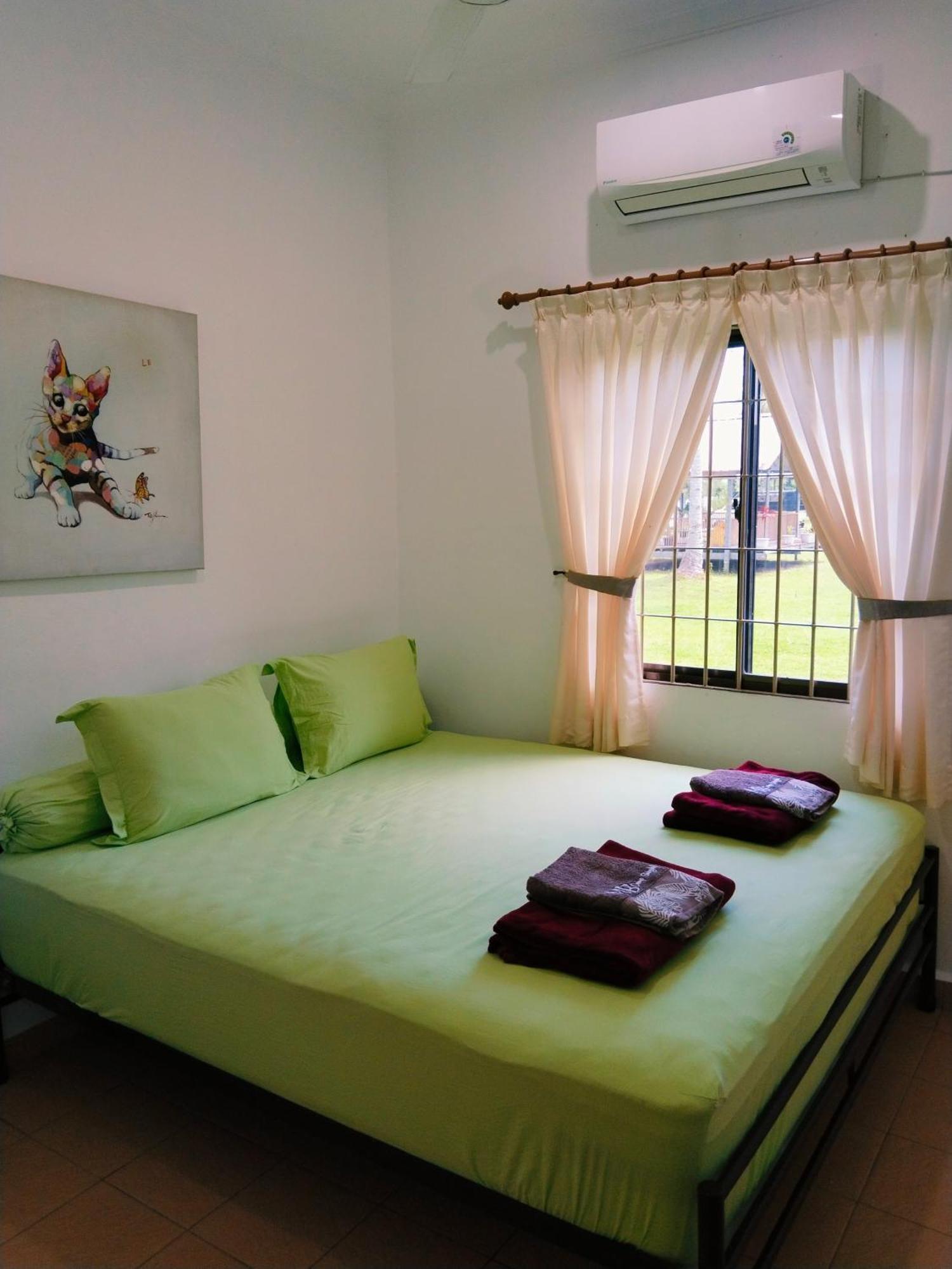 Mb Camp Singkil Hotel Gosongtelaga Ngoại thất bức ảnh