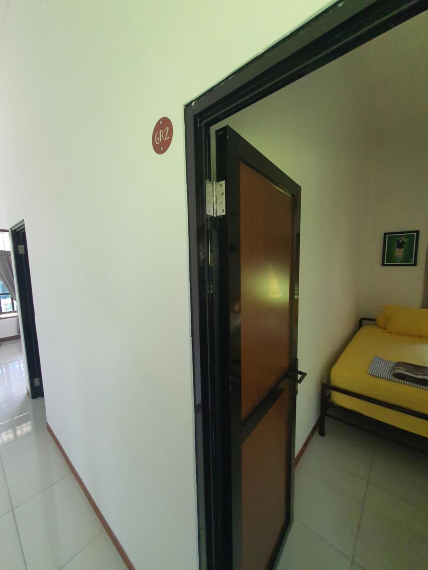 Mb Camp Singkil Hotel Gosongtelaga Ngoại thất bức ảnh
