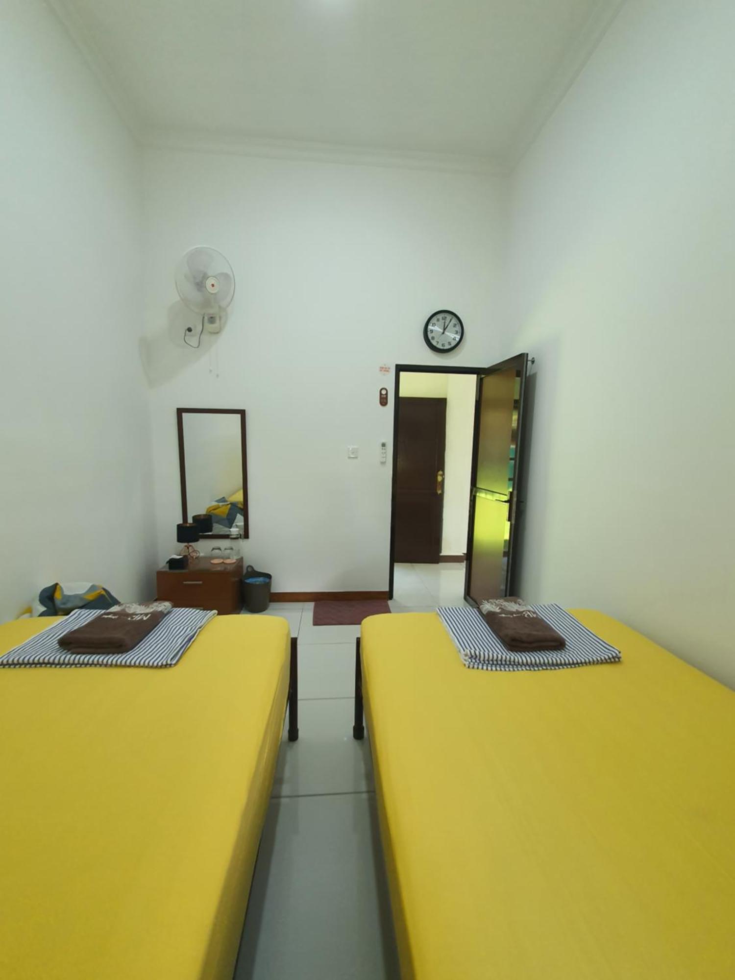 Mb Camp Singkil Hotel Gosongtelaga Ngoại thất bức ảnh