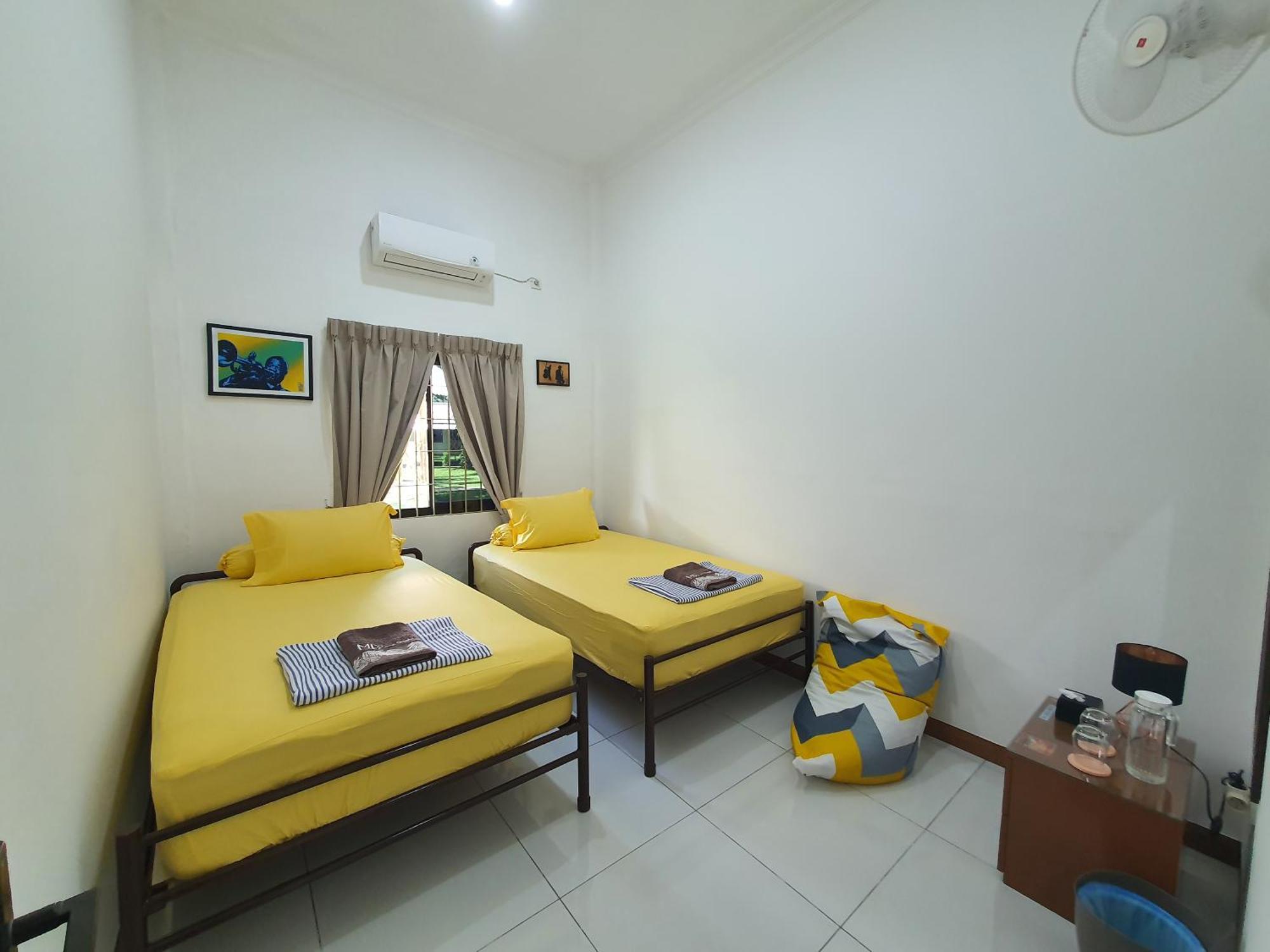 Mb Camp Singkil Hotel Gosongtelaga Ngoại thất bức ảnh