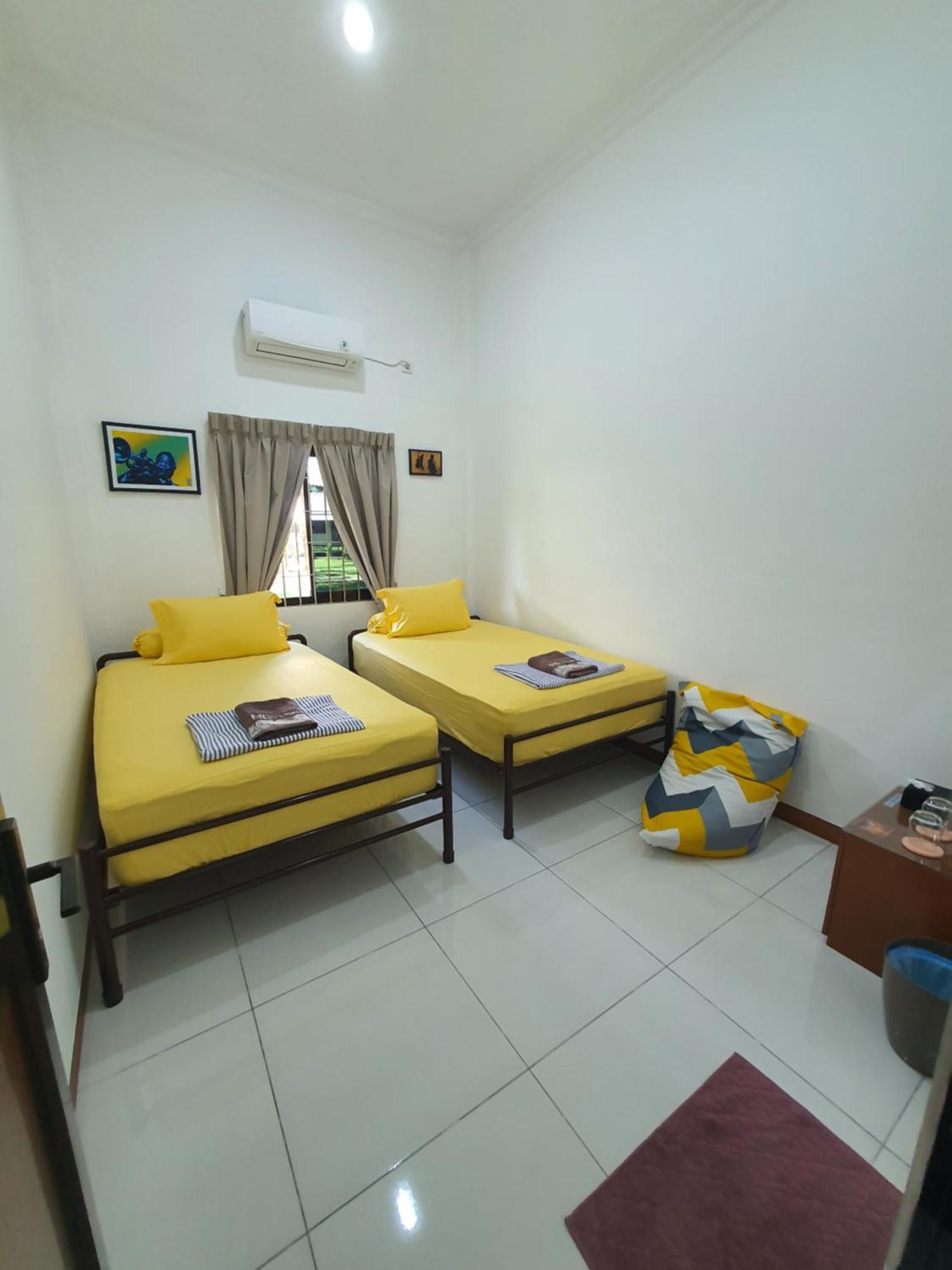 Mb Camp Singkil Hotel Gosongtelaga Ngoại thất bức ảnh